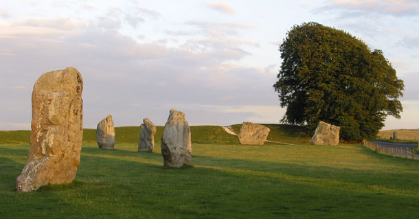 last_light_avebury